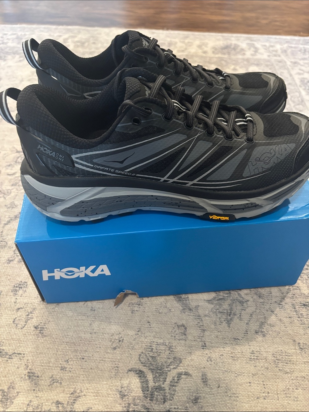 New Hoka Men’s Mafate Speed 2 Trail Running Shoes - size 10 - black/grey